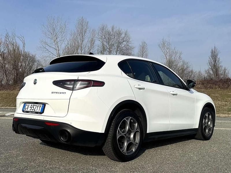 Usata Alfa Romeo Stelvio Sprint 160 CV (117 kW) 2024 Other SUV