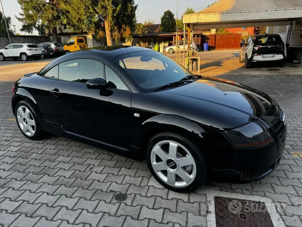 Usata Audi TT 179 CV (131 kW) 2003 Nero Coupé