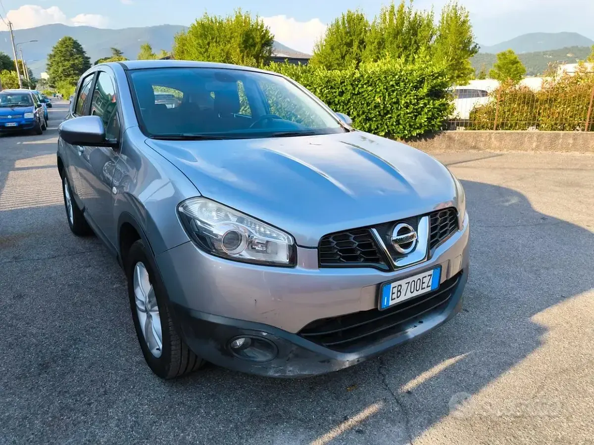 Usata Nissan Qashqai Tekna 110 CV (80 kW) 2010 Grigio SUV