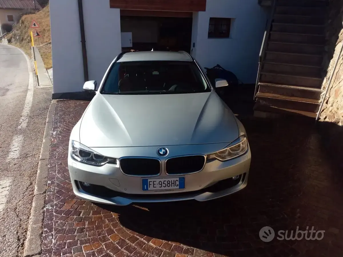 Usata BMW 330 258 CV (189 kW) 2013 Grigio Station wagon