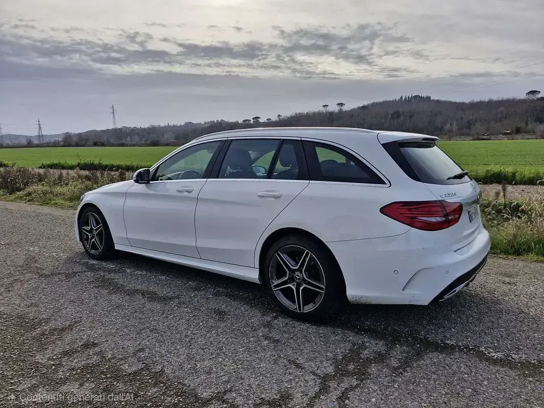 Usata Mercedes C220 194 CV (142 kW) 2019 Bianco Station wagon