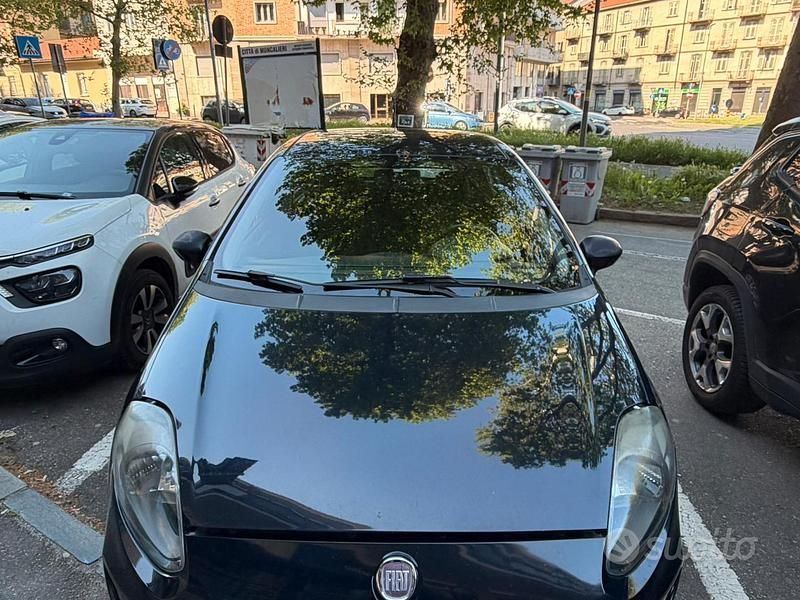 Usata Fiat Grande Punto 75 CV (55 kW) 2014 Blu Utilitaria