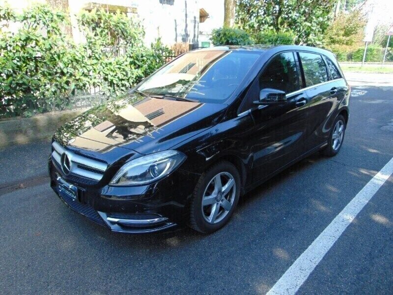 Usato 2015 Mercedes 180 1.5 Diesel 109 CV (9.700 €)