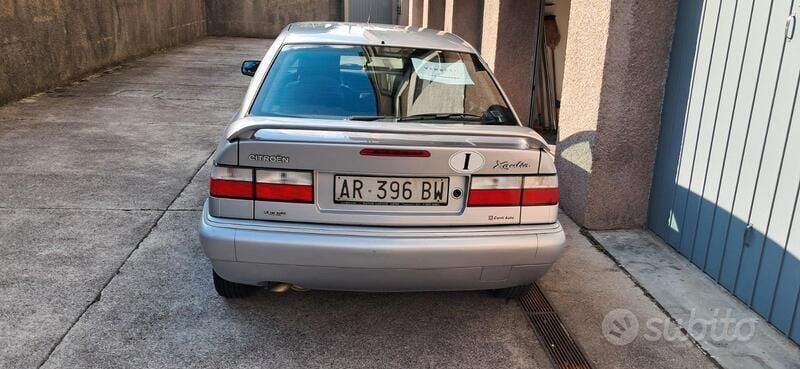 Usata Citroën Xantia 110 CV (80 kW) 1998 Grigio Berlina