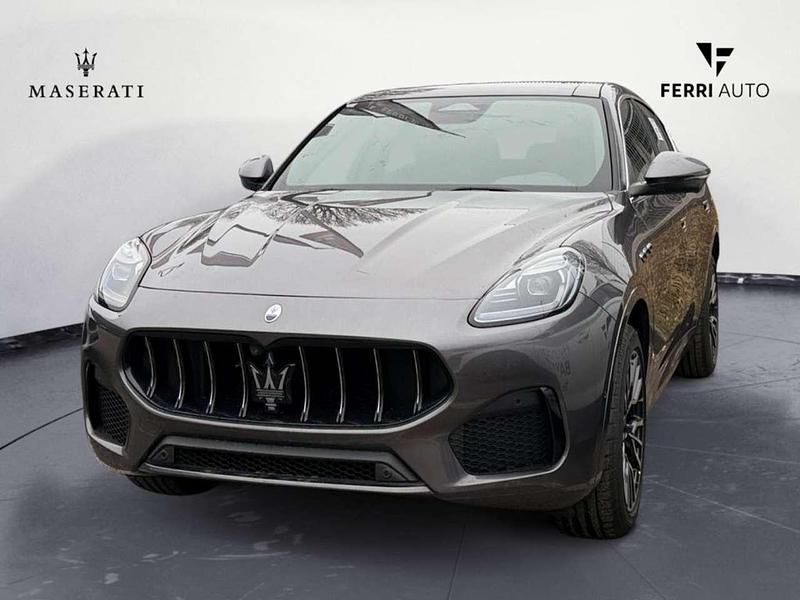 Nuova Maserati Grecale 250 CV (183 kW) 2026 Grigio SUV