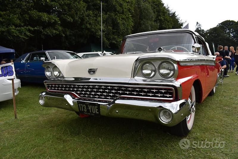 Occasion Ford Fairlane 1950 Rouge Cabriolet