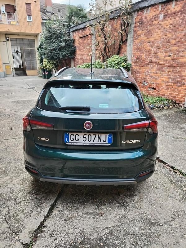 Usata Fiat Tipo 130 CV (95 kW) 2021 Verde Berlina