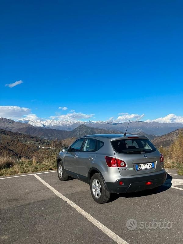 Usata Nissan Qashqai 140 CV (102 kW) 2007 Grigio SUV