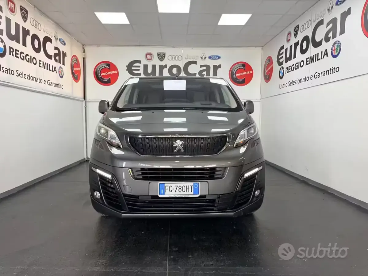 Usata Peugeot Traveller Allure 150 CV (110 kW) 2016 Grigio Monovolume