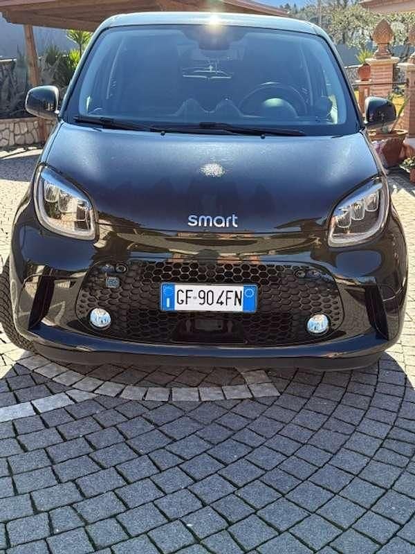 Nero Usata 2021 Smart ForFour Electric Drive Prime Utilitaria | 13.700 € (Cara) - Immagine 1/4