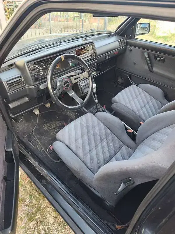 Usata VW Golf II GTI 136 CV (100 kW) 1990 Utilitaria