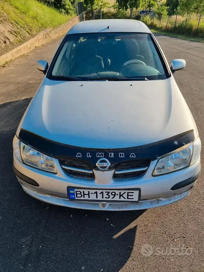 Usata Nissan Almera 114 CV (83 kW) 2002 Grigio Monovolume