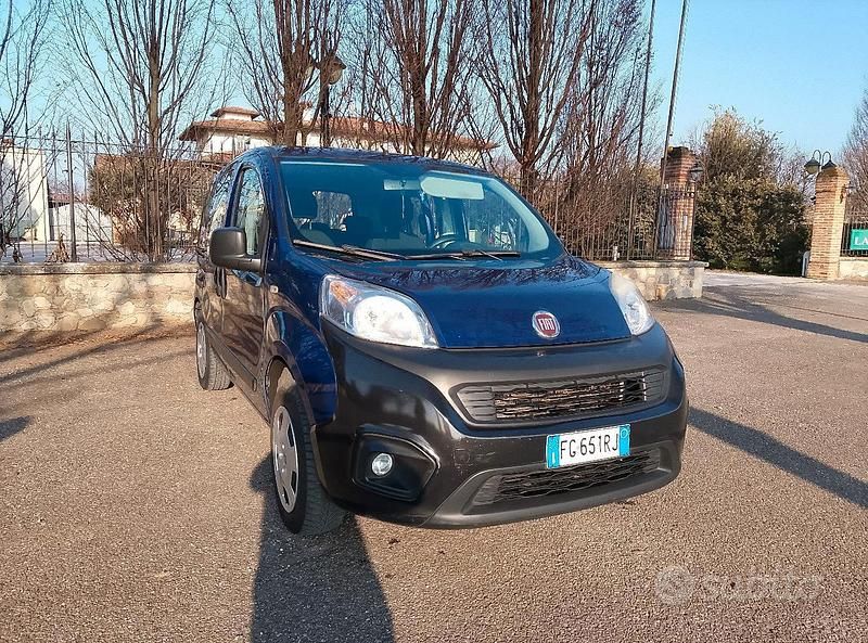 Usata 2017 Fiat Qubo Easy Monovolume | 3900 € (Ottimo prezzo) - Immagine 1/4