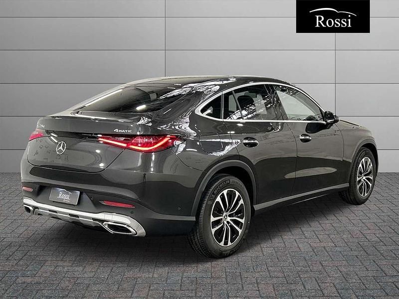 Nuova Mercedes GLC220 197 CV (144 kW) 2026 Grigio grafite Coupé