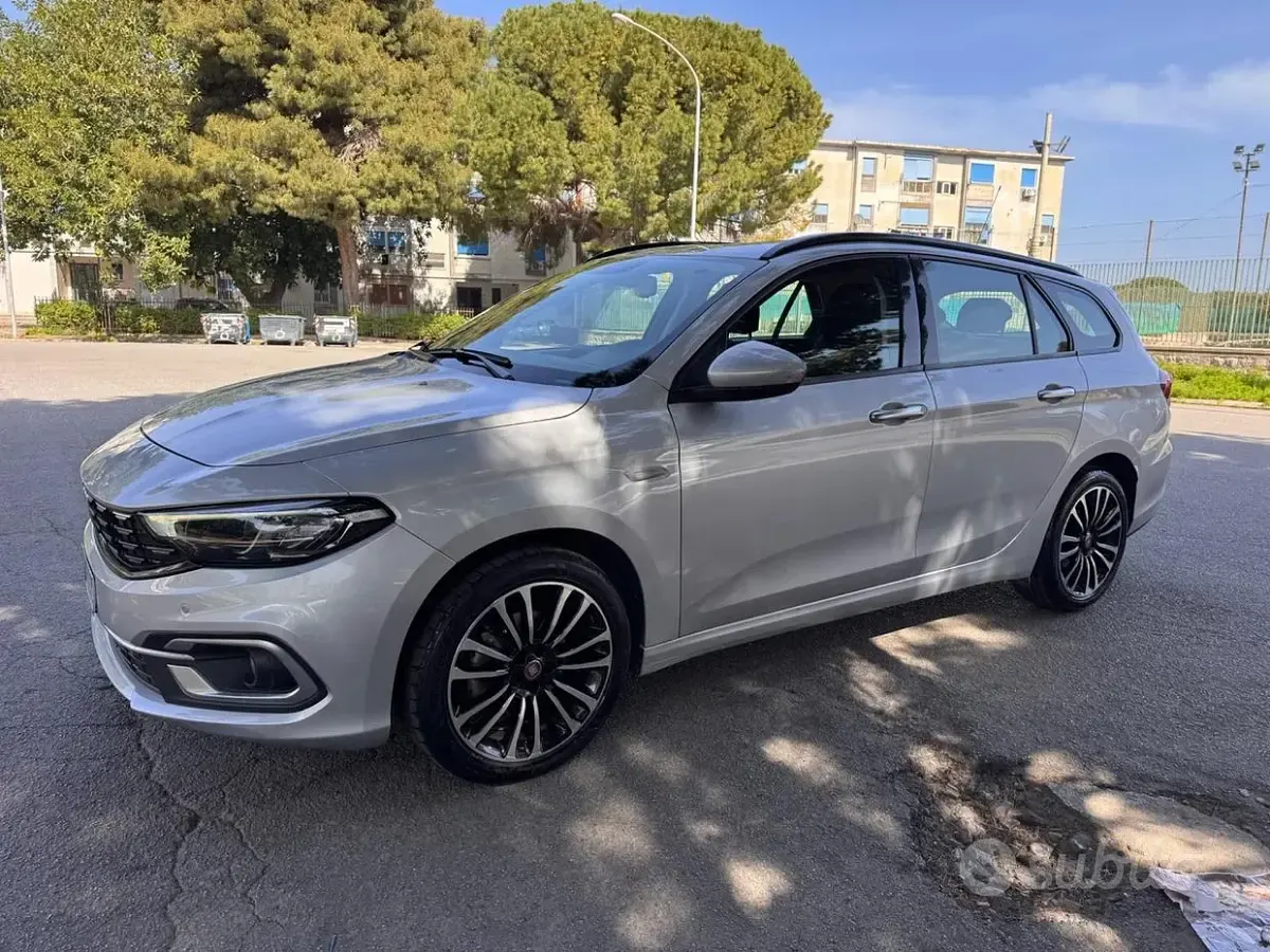 Usata Fiat Tipo City Life 100 CV (73 kW) 2021 Grigio Station wagon