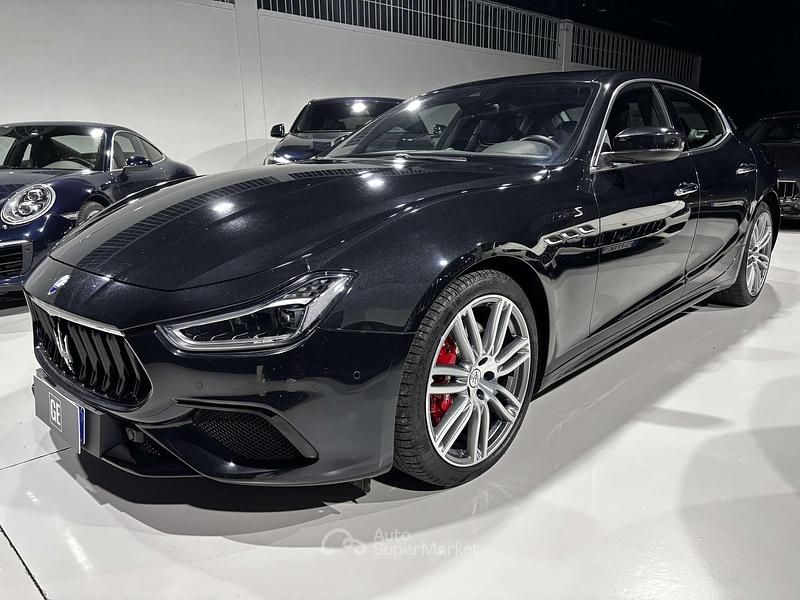 Usata Maserati Ghibli 430 CV (316 kW) 2022 Nero ribelle Berlina