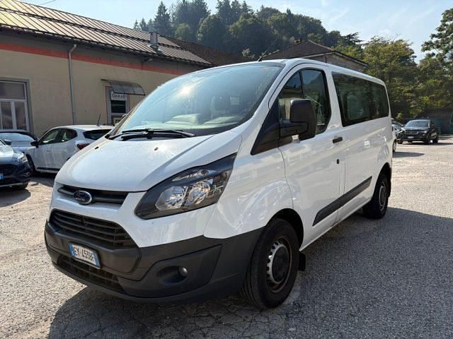 Begagnad Ford Transit Custom 101 HK (74 kW) 2014 Vit Kombi