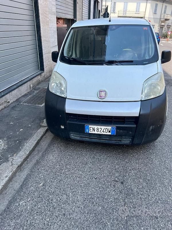 Usata Fiat Fiorino 75 CV (55 kW) 2012 Bianco Monovolume