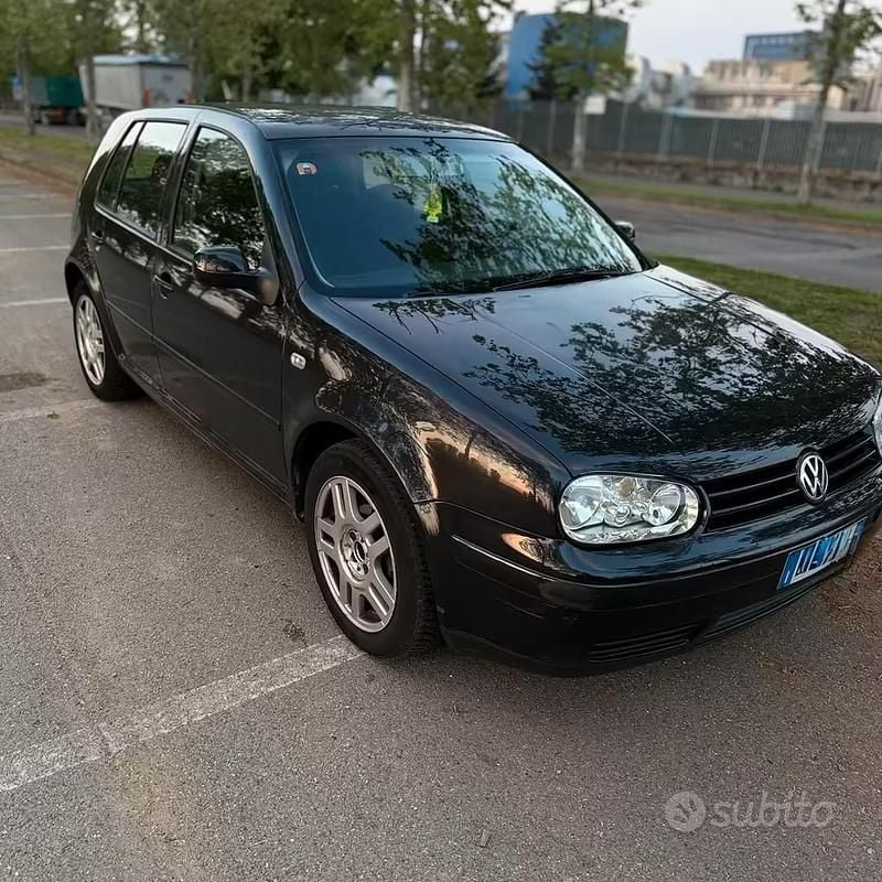 Usata VW Golf IV 2002 Berlina