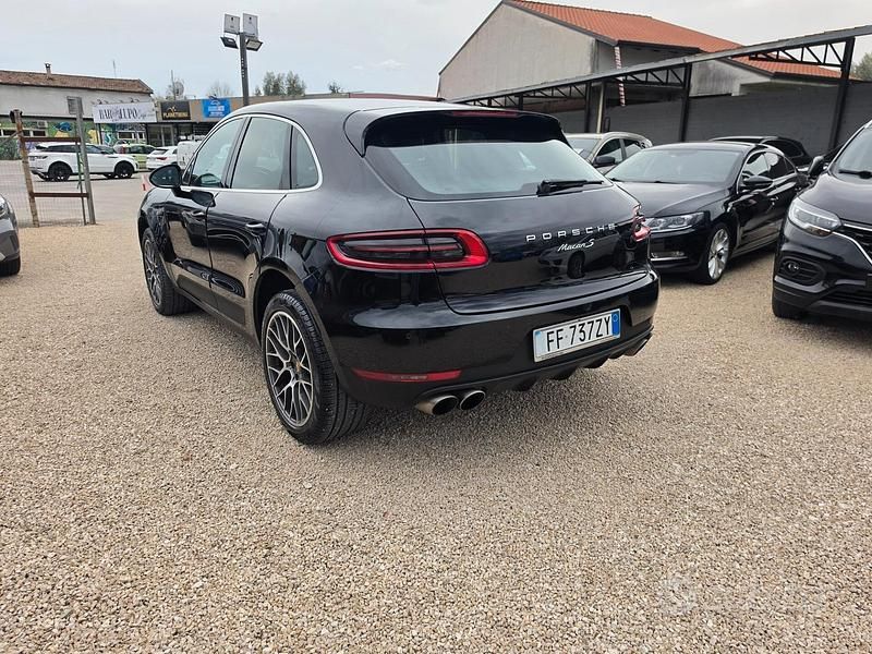 Usata Porsche Macan 250 CV (183 kW) 2017 Nero SUV
