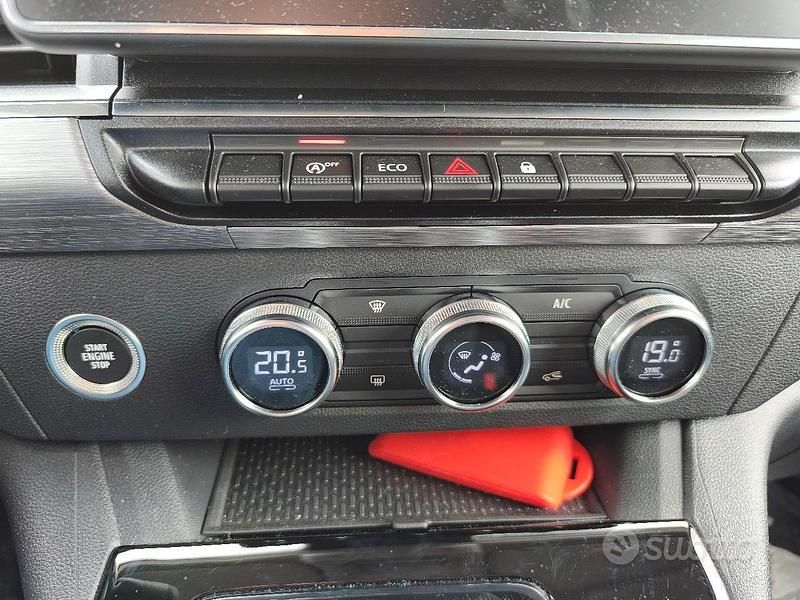 Usata Nissan Townstar 130 CV (95 kW) 2025 Nero Monovolume