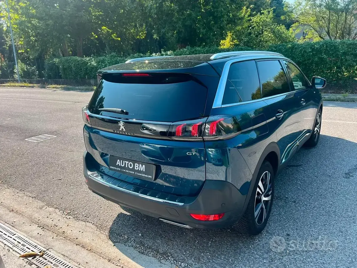 Usata Peugeot 5008 GTi 177 CV (130 kW) 2022 Blu SUV