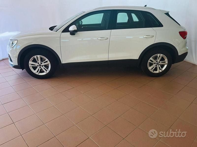 Usata Audi Q3 Business 199 CV (146 kW) 2021 Bianco SUV