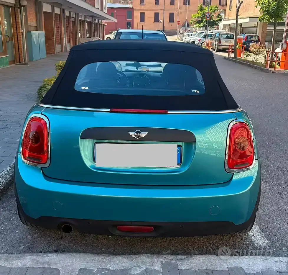 Usata Mini One Cabriolet 102 CV (75 kW) 2016 Cabrio