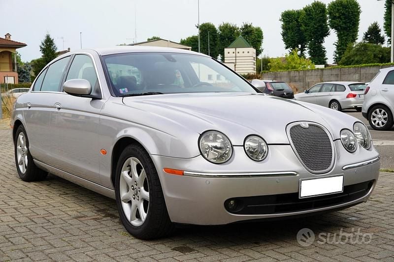 Usata Jaguar S-Type S 200 CV (147 kW) 2005 Grigio Berlina