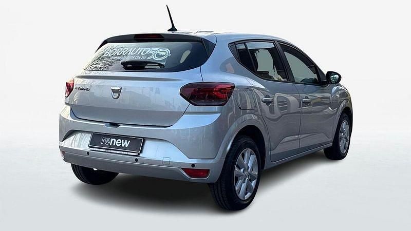 Usata Dacia Sandero Comfort 101 CV (74 kW) 2021 Grigio chiaro Berlina