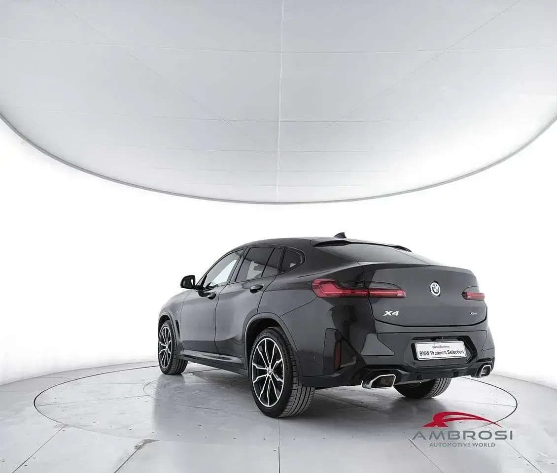 Usata BMW X4 M Sport 190 CV (139 kW) 2021 Grigio SUV