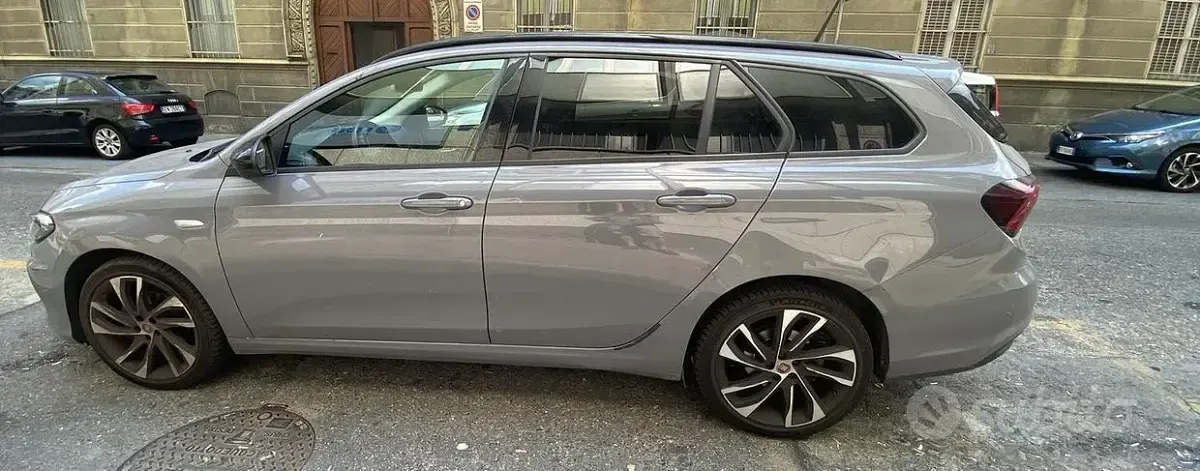 Usata Fiat Tipo 120 CV (88 kW) 2019 Grigio Station wagon