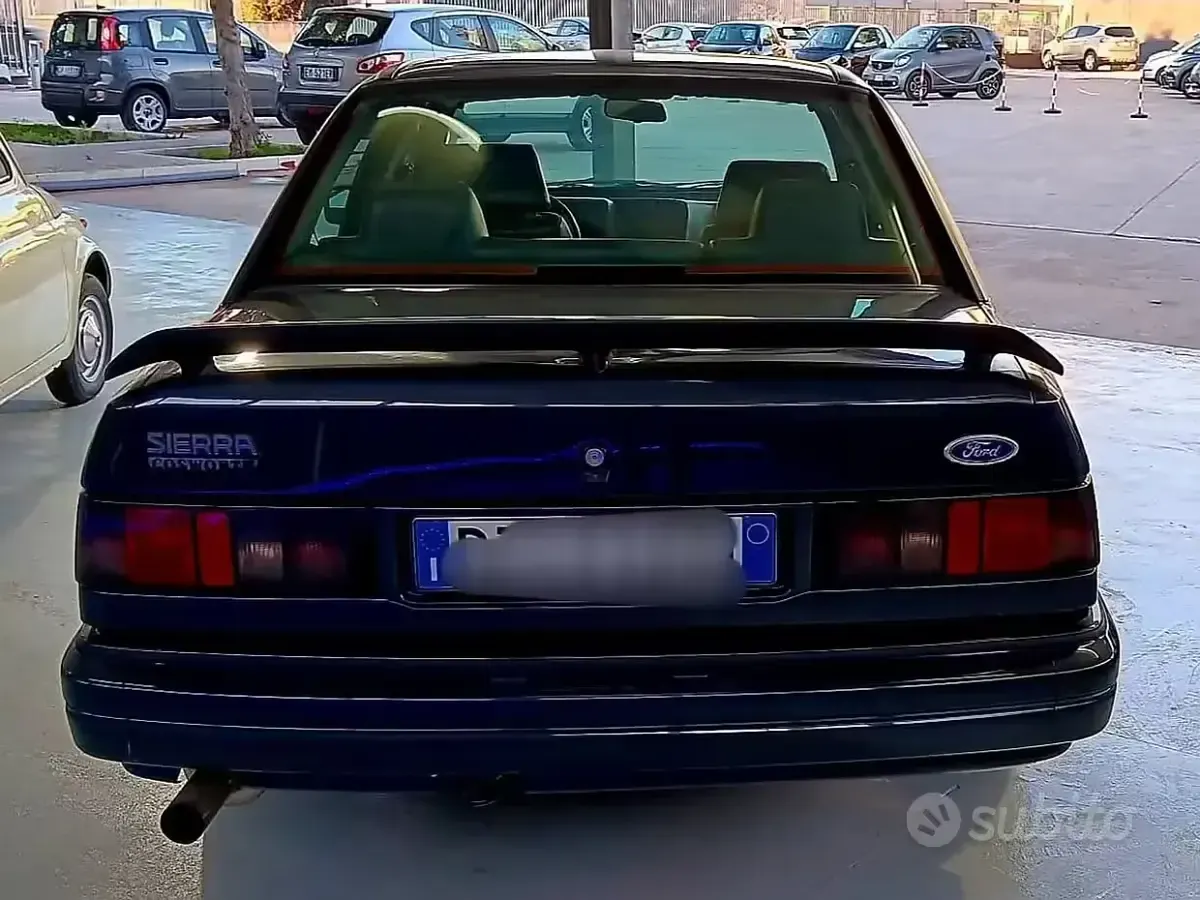 Usata Ford Sierra 215 CV (158 kW) 1990 Gray Berlina