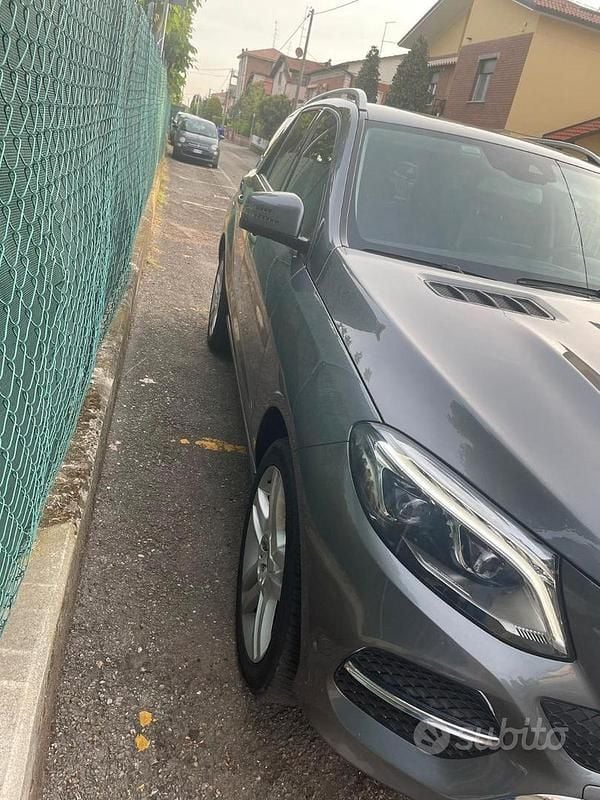 Usata Mercedes GLE250 Premium Plus 204 CV (150 kW) 2019 Grigio SUV