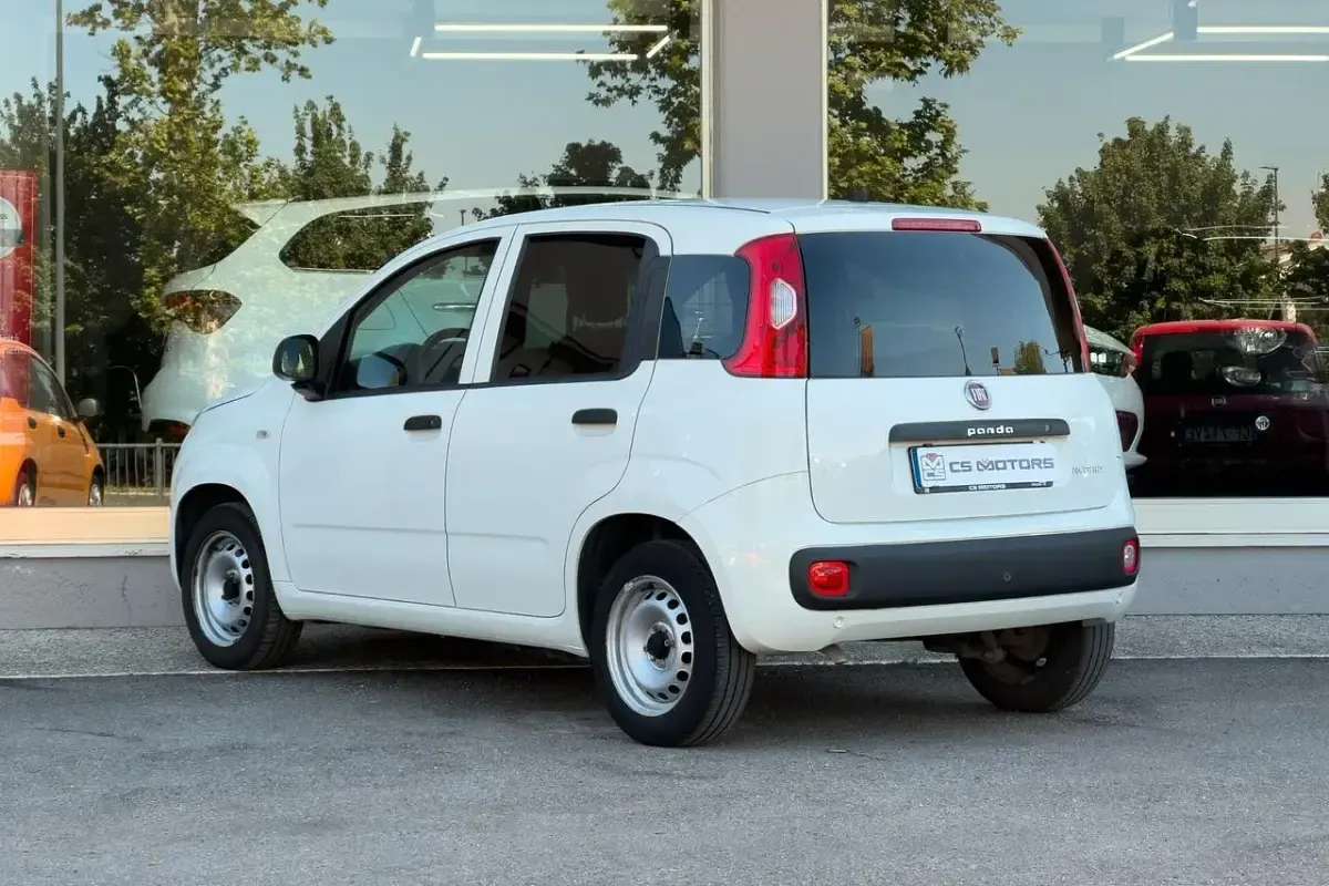 Usata Fiat Panda 70 CV (51 kW) 2021 Bianco Utilitaria