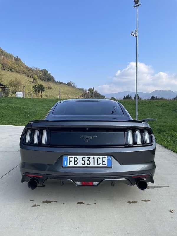 Usata Ford Mustang Fastback 317 CV (233 kW) 2015 Coupé