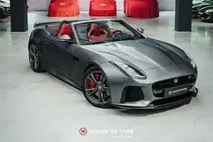 Usata Jaguar F-Type SVR 575 CV (422 kW) 2017 Grigio Cabrio
