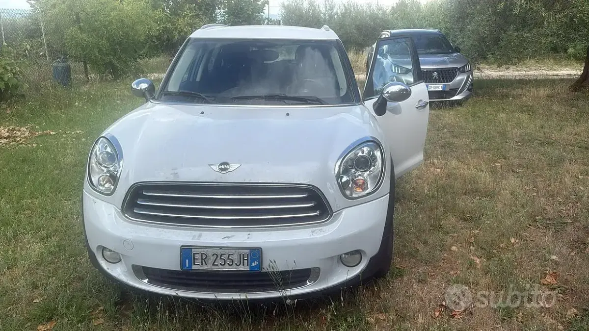 Usata Mini Countryman 111 CV (81 kW) 2013 Bianco SUV