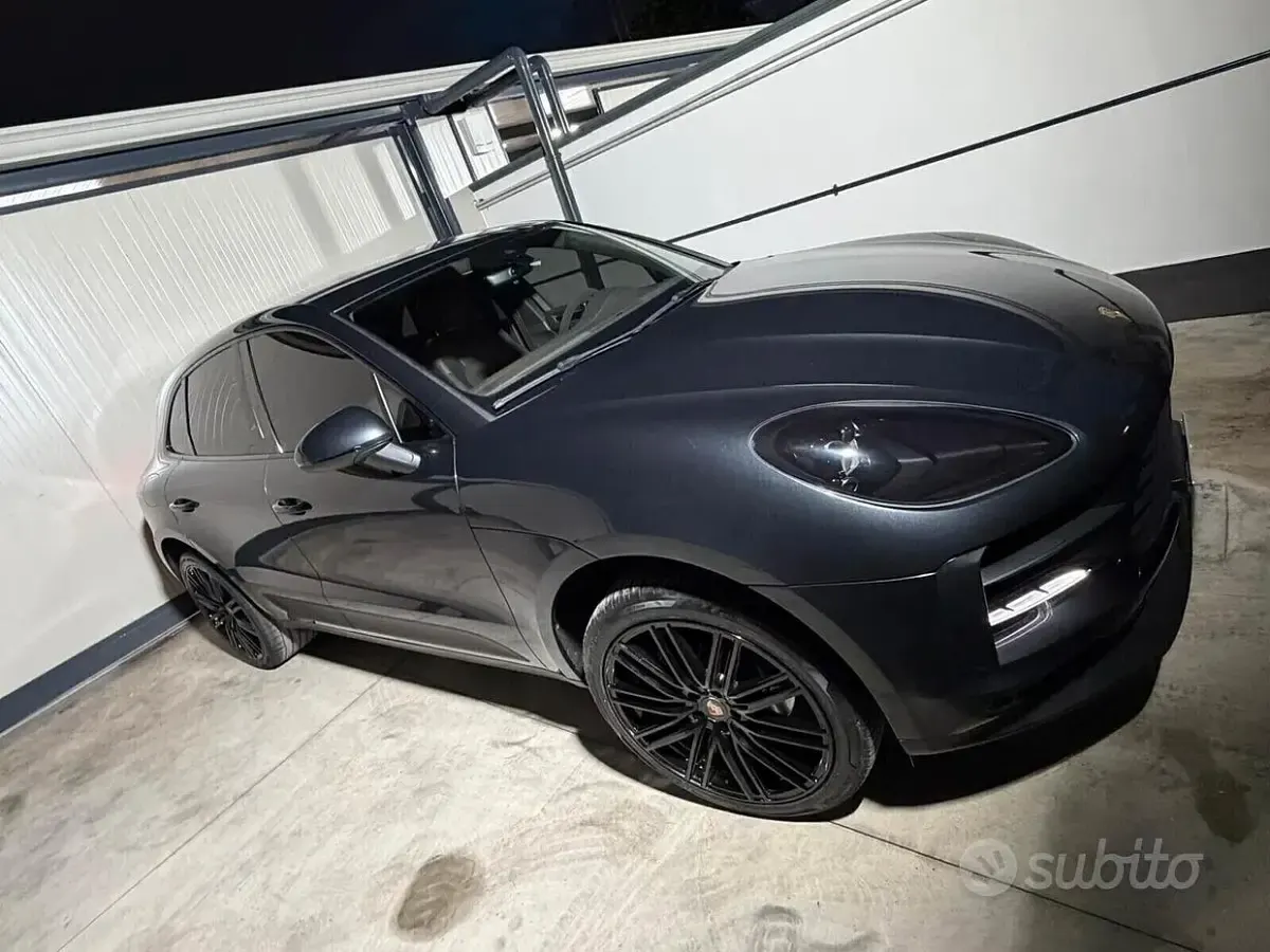 Usata Porsche Macan 245 CV (180 kW) 2020 Marrone SUV