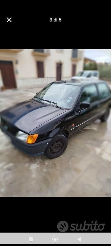 Usata Ford Fiesta 1989 Nero Utilitaria