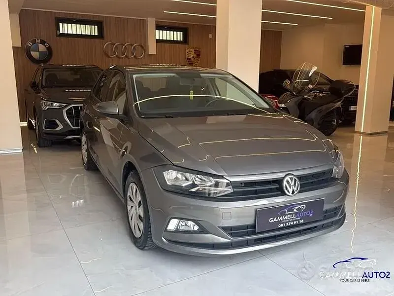 Usata VW Polo Trendline 80 CV (58 kW) 2019 Grigio Utilitaria