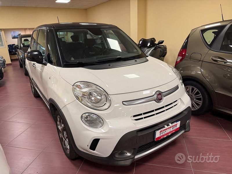 Usata Fiat 500L Trekking 105 CV (77 kW) 2016 Bianco Monovolume