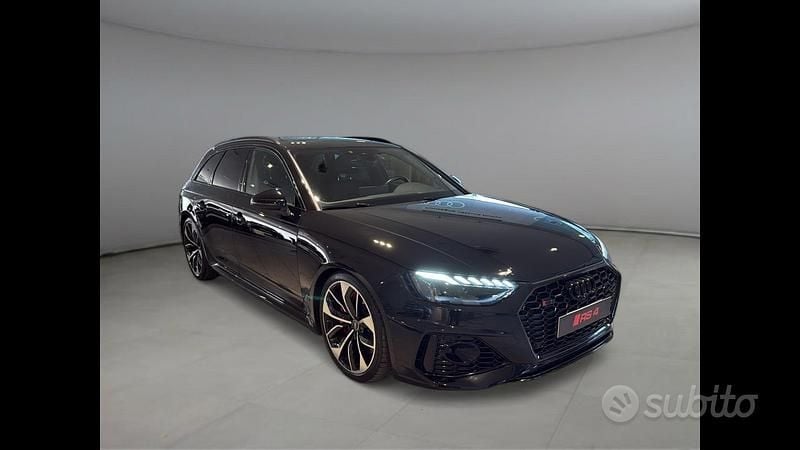 Usata Audi A4 Comfort 450 CV (330 kW) 2023 Nero Station wagon