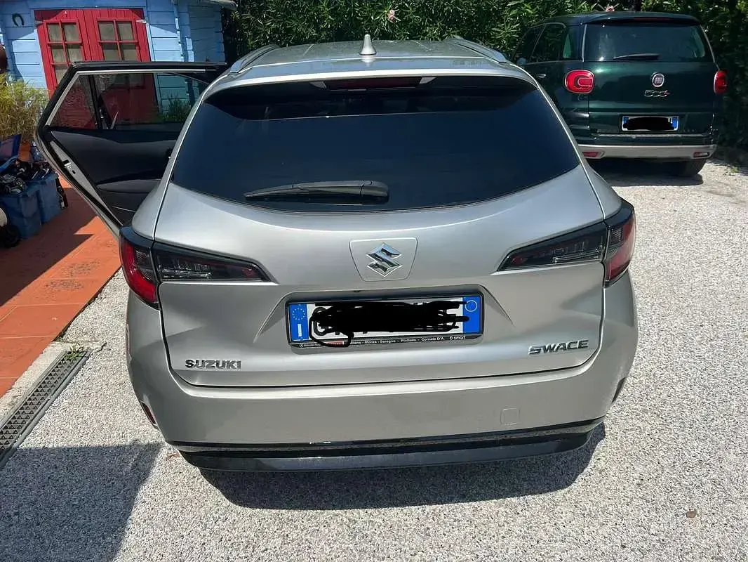 Usata Suzuki Swace Cool 98 CV (72 kW) 2021 Argento Station wagon