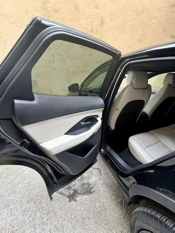 Occasion Jaguar E-Pace R-Dynamic 200 ch (147 kW) 2018 Noir SUV