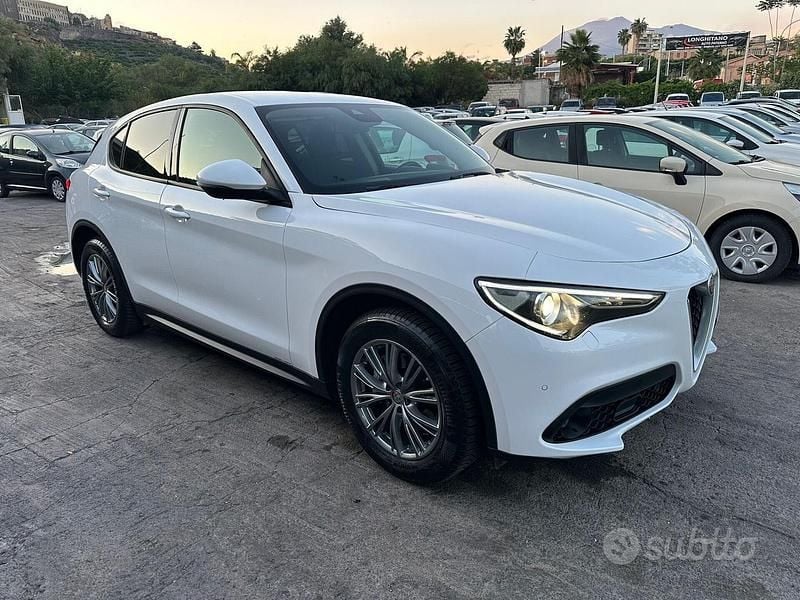 Usata Alfa Romeo Stelvio 160 CV (117 kW) 2019 Bianco SUV