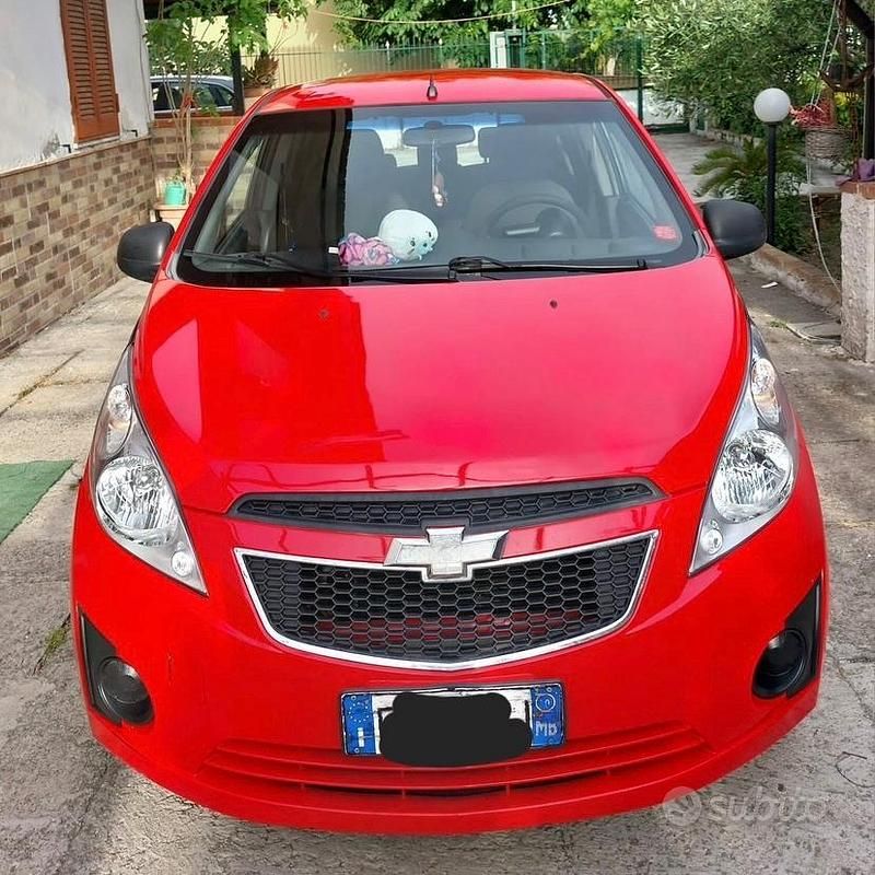 Usata Chevrolet Spark 68 CV (50 kW) 2010 Rosso Utilitaria
