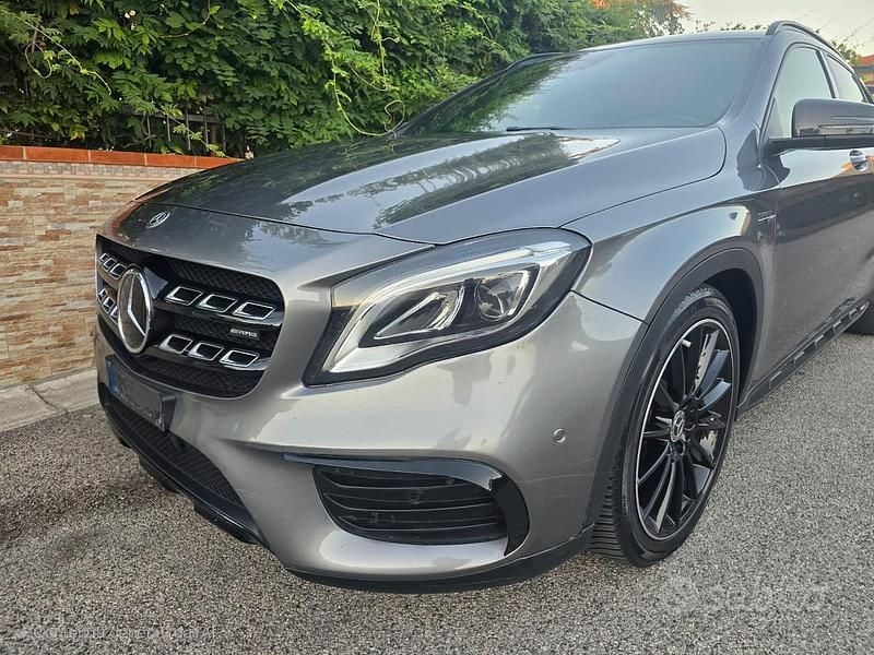 Usata Mercedes GLA220 AMG 184 CV (135 kW) 2018 Grigio SUV