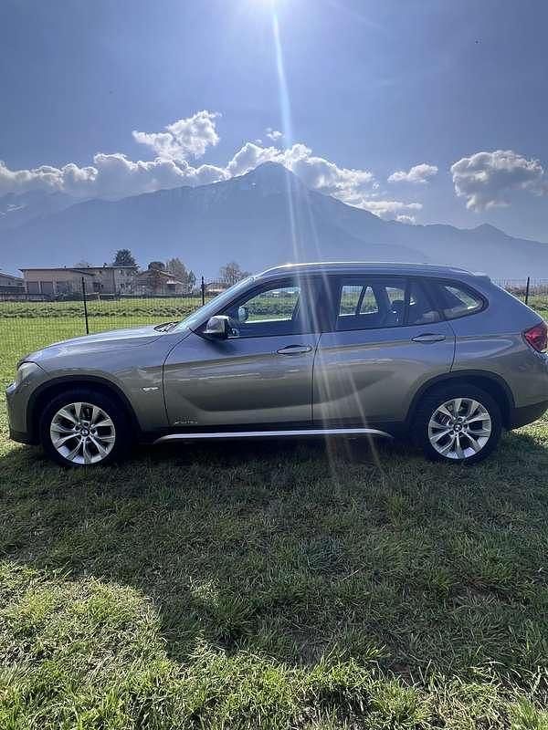 Usata BMW X1 144 CV (105 kW) 2012 Grigio SUV