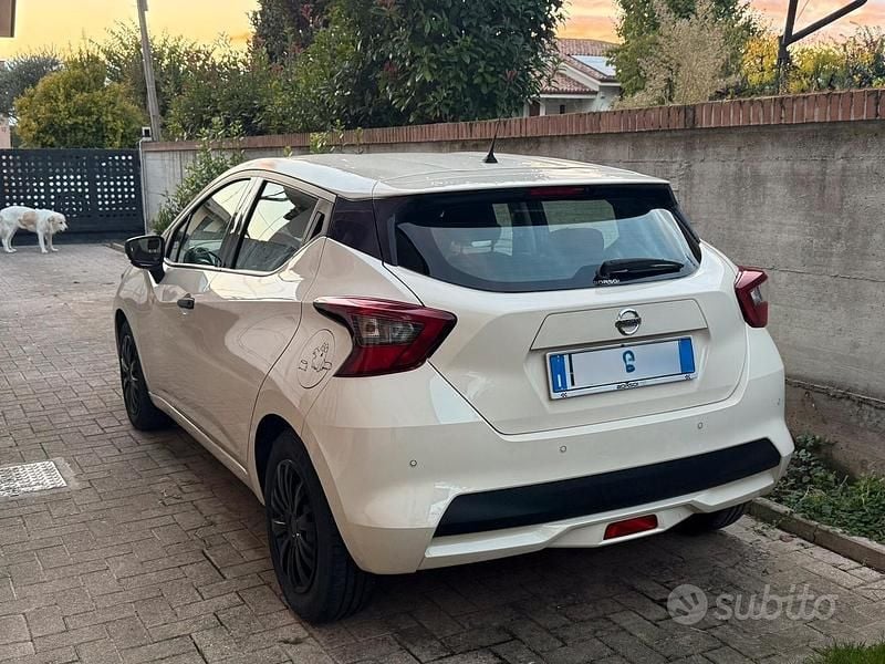 Bianco Usata 2018 Nissan Micra Due volumi | 11.000 € - Immagine 1/4